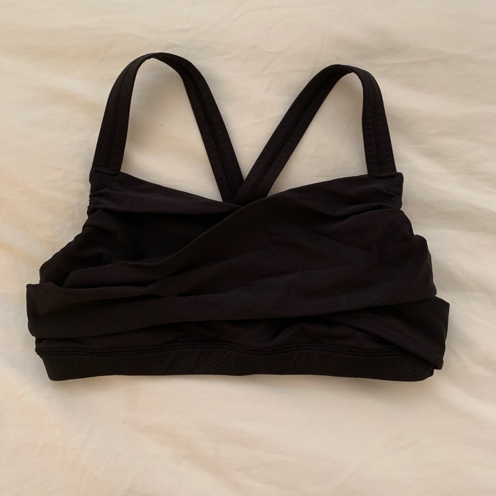 Lululemon front wrap sports bra